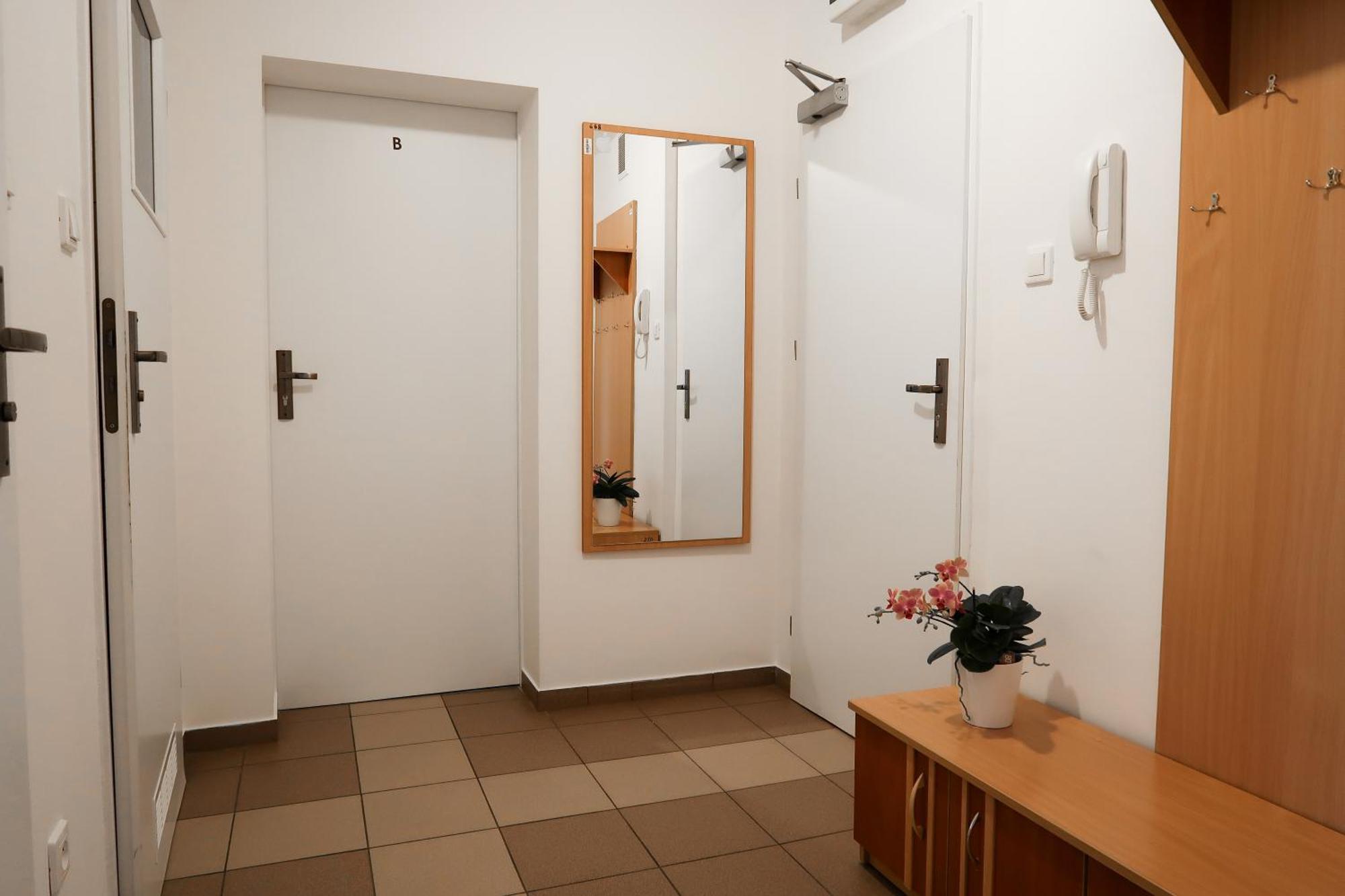 Auberge de jeunesse Dom Studencki Raj à Wrocław Extérieur photo