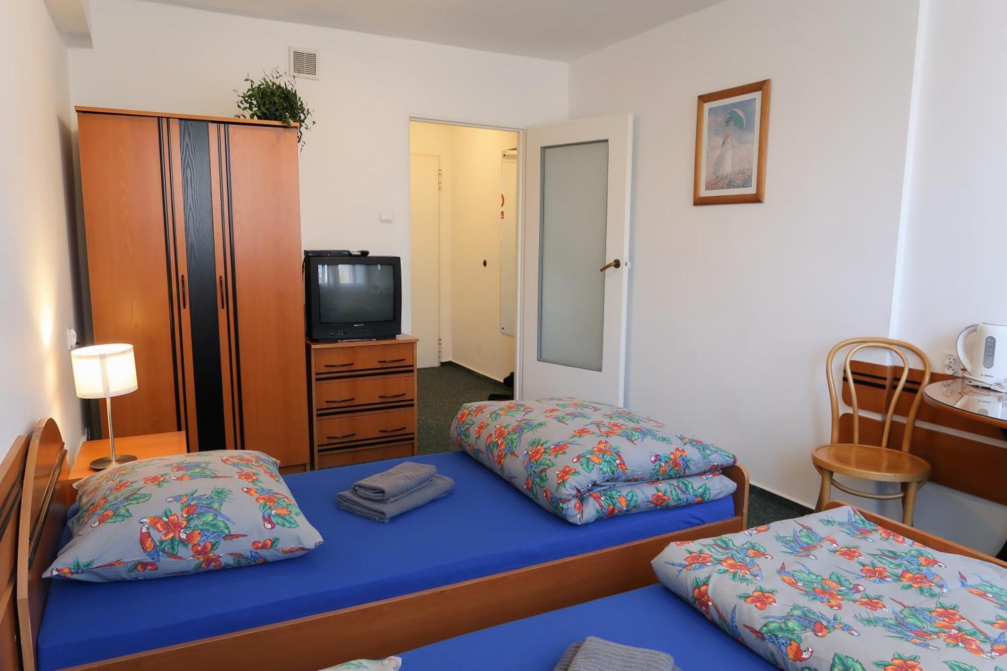 Auberge de jeunesse Dom Studencki Raj à Wrocław Extérieur photo