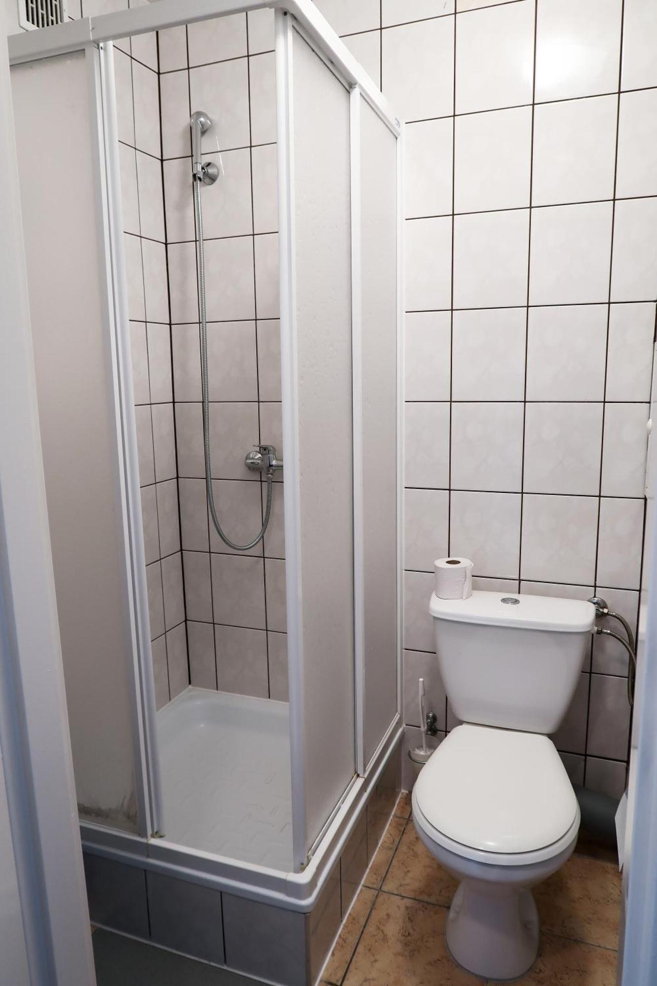 Auberge de jeunesse Dom Studencki Raj à Wrocław Extérieur photo